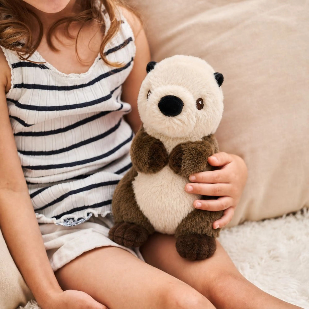 Bouillotte peluche Loutre – L’Artisan du Bien-Être